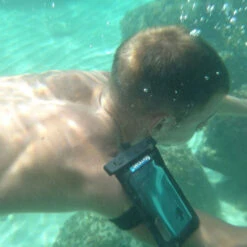 KIT COMPLET POCHETTE ETANCHE SMARTPHONE SEAWAG NOIRE NOIR/BLEU -Kayak Libre Magasin kit complet pochette etanche smartphone seawag noire noir bleu 5