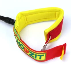 LEASH DE SUP HOWZIT COIL RASTA 9' 12 LEASH DE SUP HOWZIT COIL RASTA 9' -Kayak Libre Magasin leash de sup howzit coil rasta 9 1 3