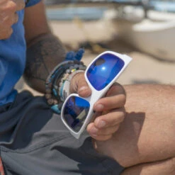 LUNETTES DE SOLEIL VERRE POLARISÉ CREW IRISCO BLANC -Kayak Libre Magasin lunettes de soleil verre polarise crew irisco blanc 2